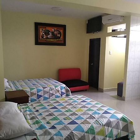Hotel Los Ceibos Jipijapa Zewnętrze zdjęcie